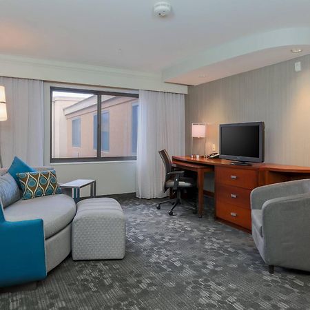 Courtyard By Marriott Las Vegas Stadium Area المظهر الخارجي الصورة
