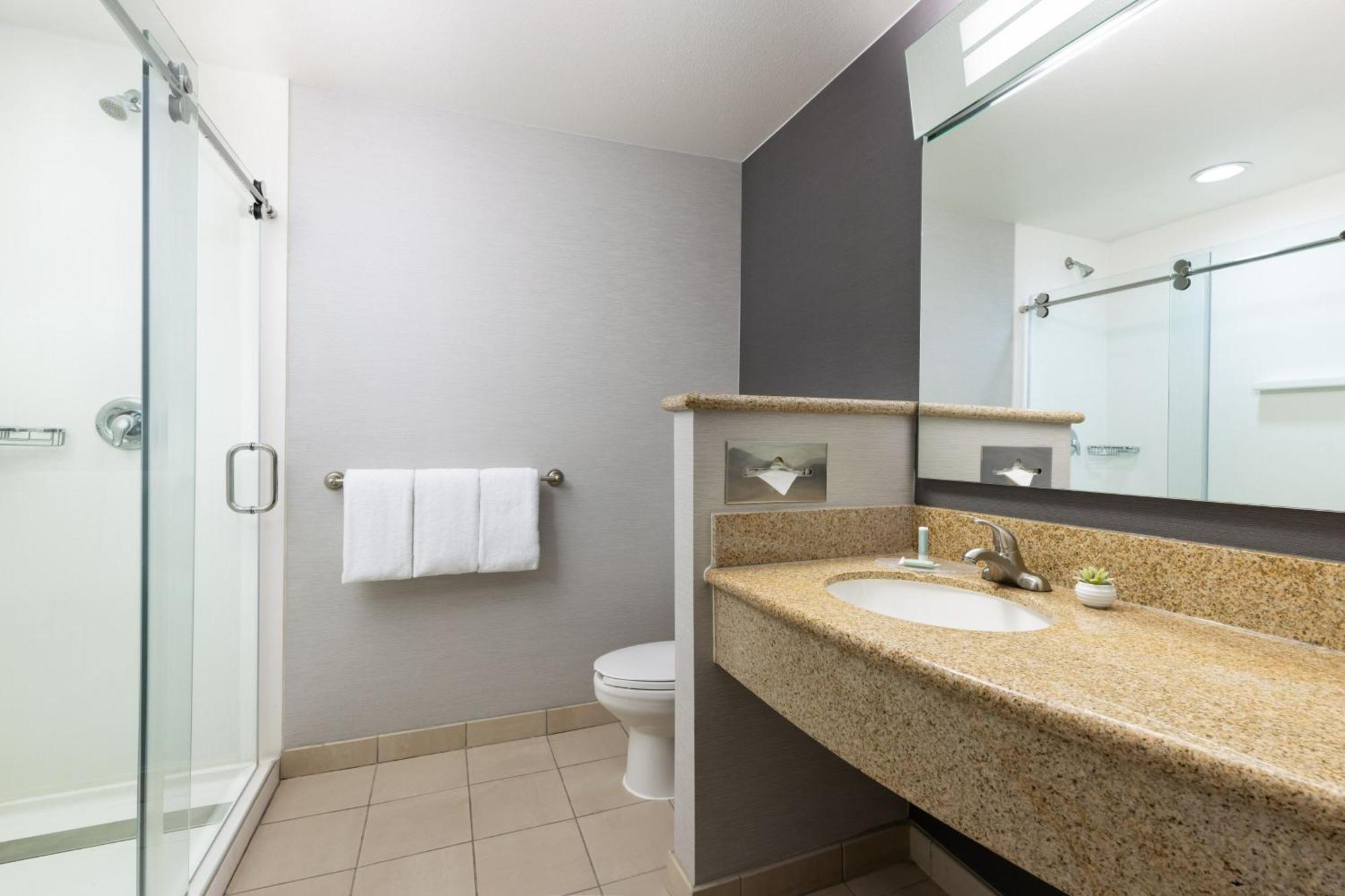 Courtyard By Marriott Las Vegas Stadium Area المظهر الخارجي الصورة