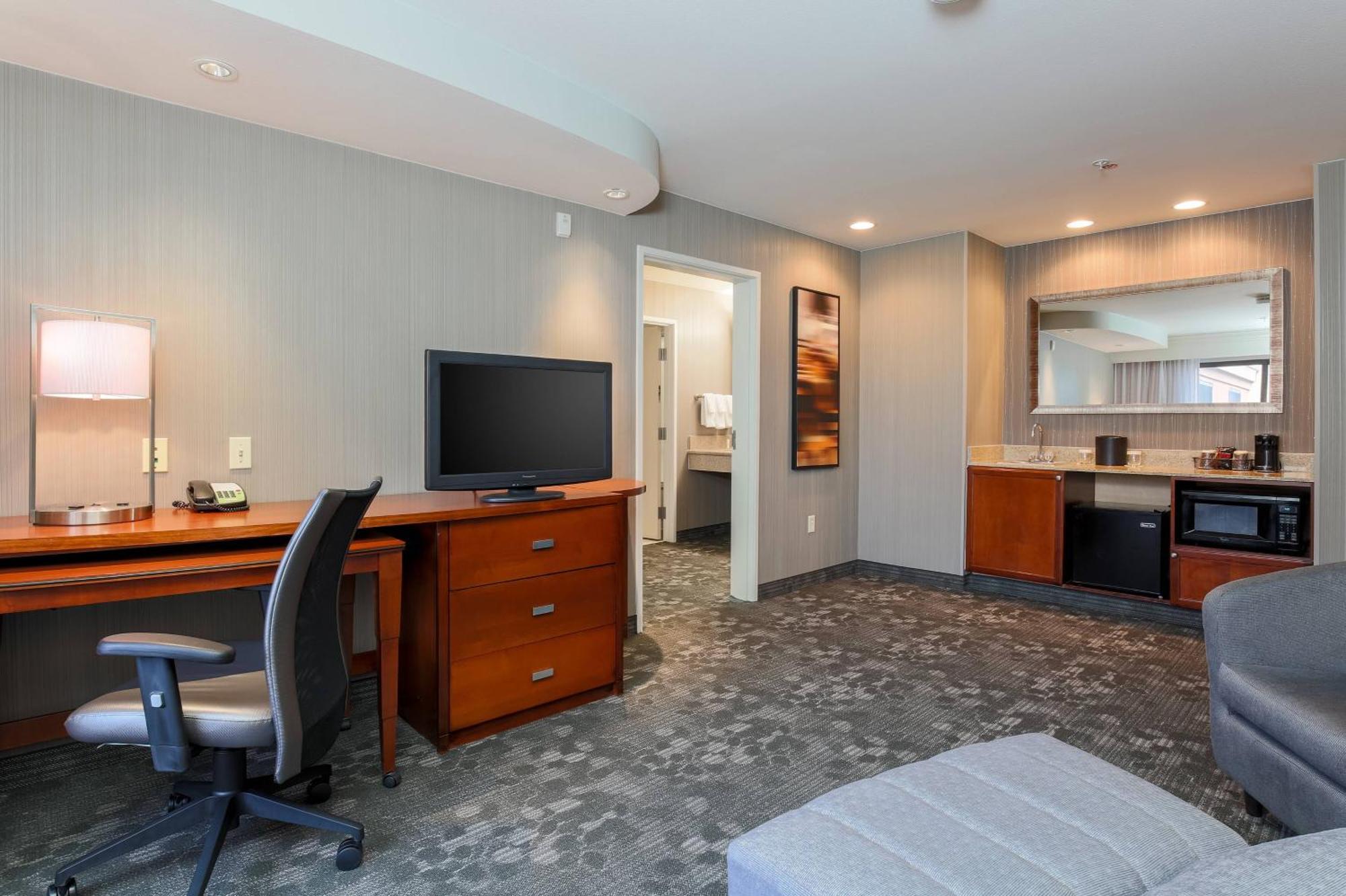 Courtyard By Marriott Las Vegas Stadium Area المظهر الخارجي الصورة