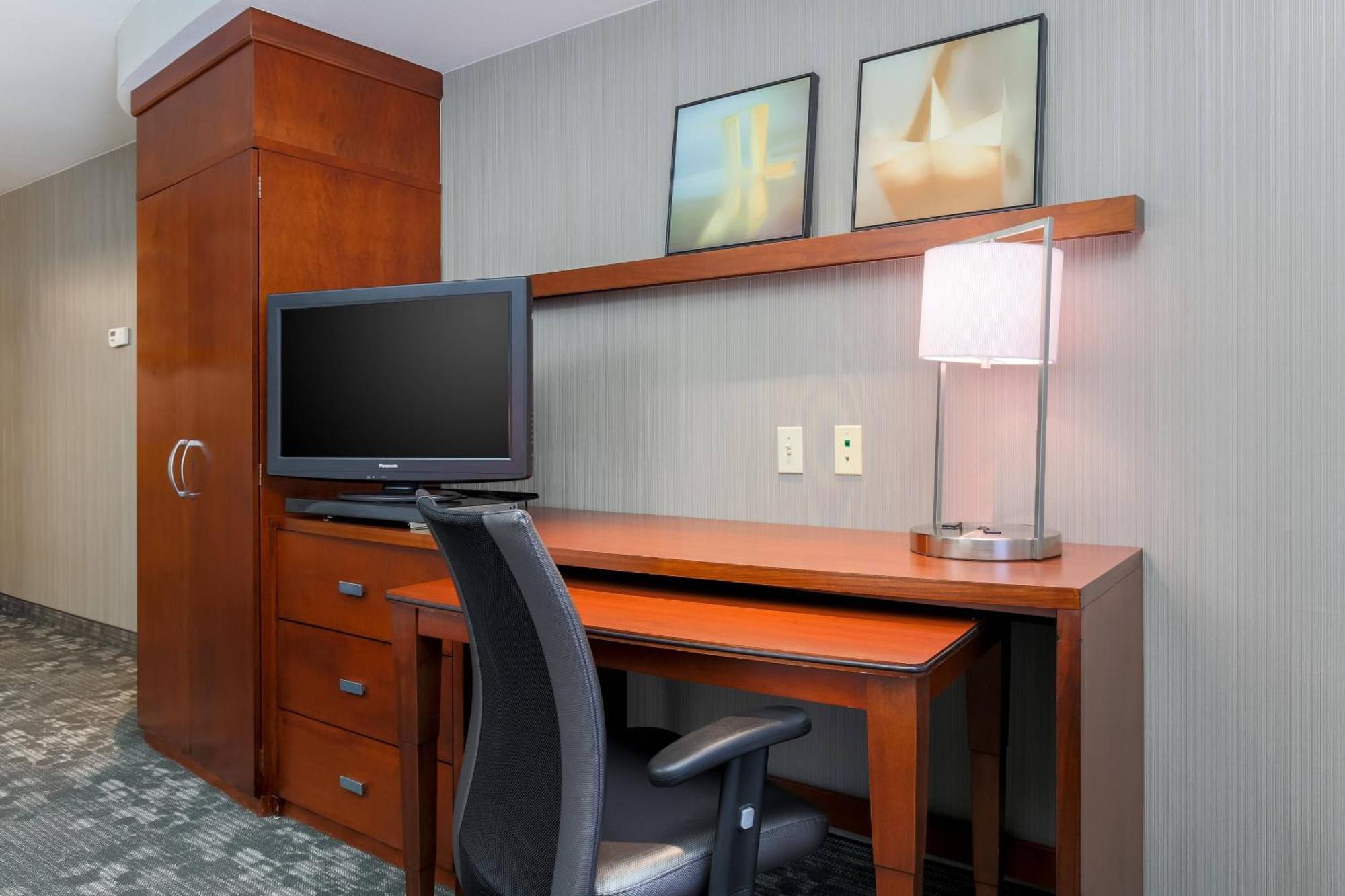 Courtyard By Marriott Las Vegas Stadium Area المظهر الخارجي الصورة